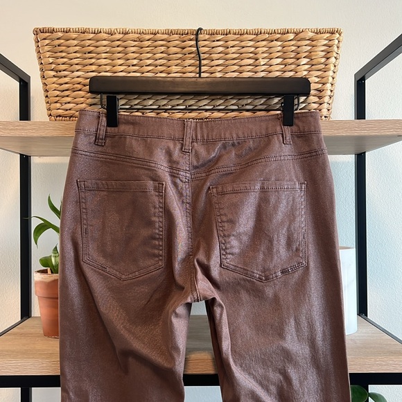 Liverpool Mid-Rise All You Need is Love Beatles Mahogany Sparkle Slim Jean 29 8 - Picture 5 of 8